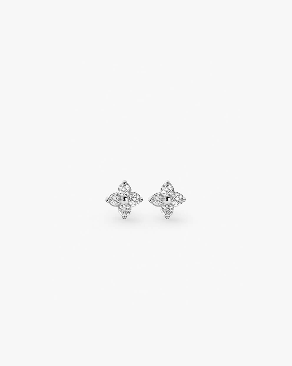 Flower Earrings Petite